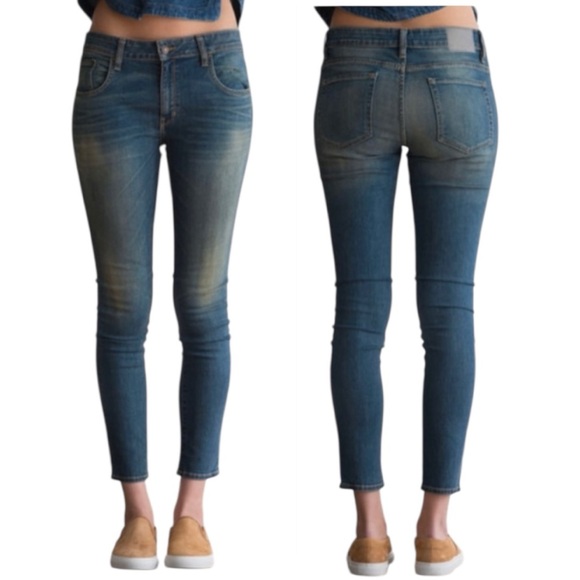 NWT 6397 Mini Skinny Dirty Faded Jeans Size 26